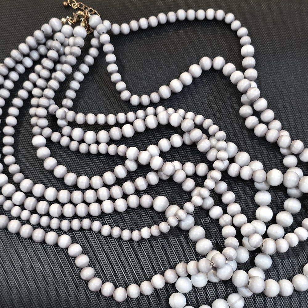 Elegant Long Beaded Necklace With Five Strands